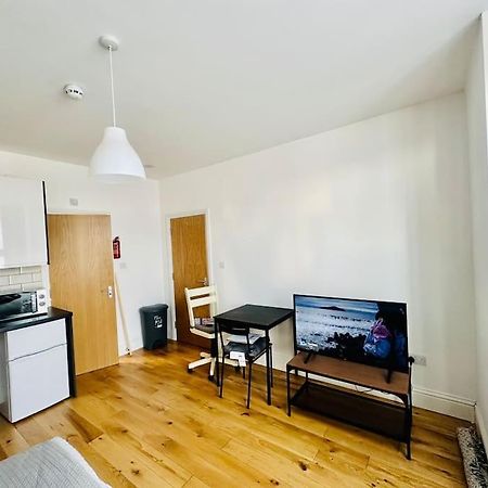 Se4, Self Contained Studio Flat. Лондон Екстериор снимка