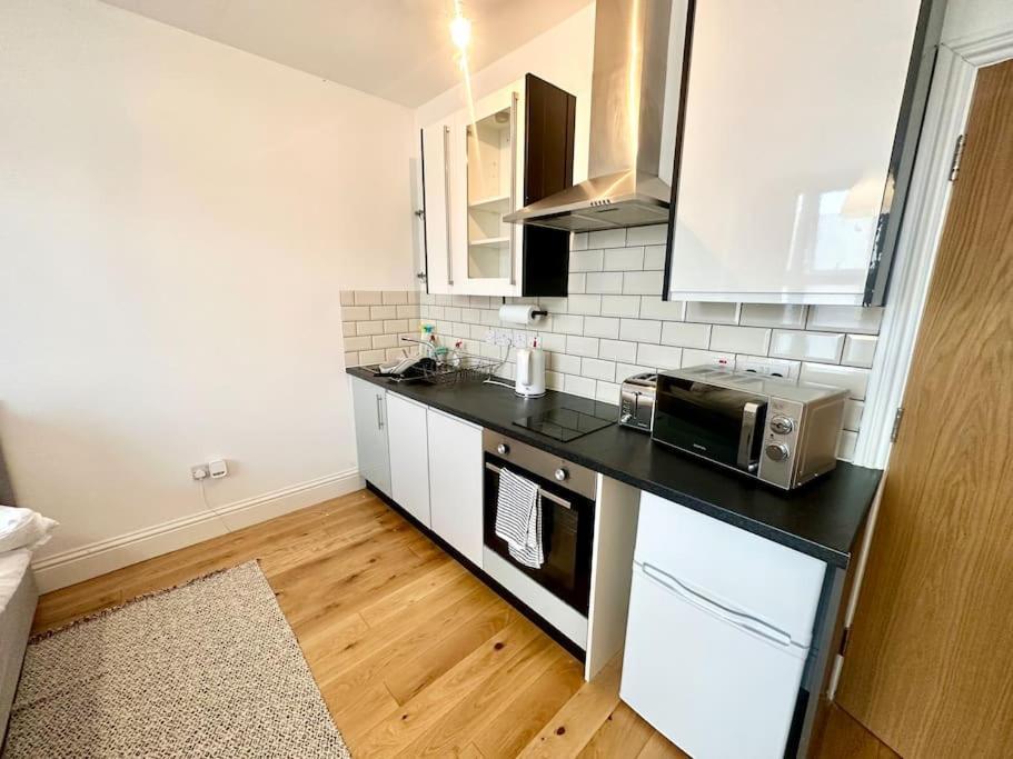 Se4, Self Contained Studio Flat. Лондон Екстериор снимка